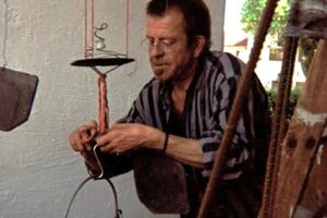 Produktdesign und Arte Povera – Josef Überall in Düsseldorf und Schwäbisch Gmünd.