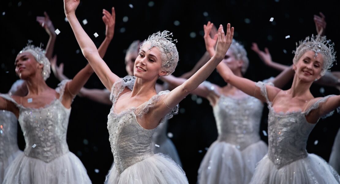 royal-ballet-opera-202526-der-nussknacker